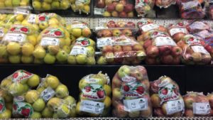 Tuttle Orchards Greenfield Indiana U-Pick Apples | upickfarmlocator.com